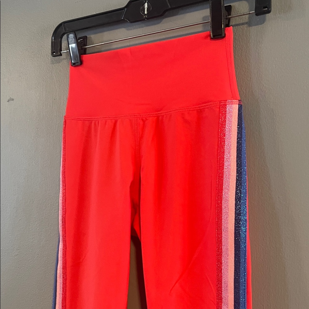 Spiritual Gangster High Waisted Side Striped Leggings‎ Size XS - Picture 5 of 8